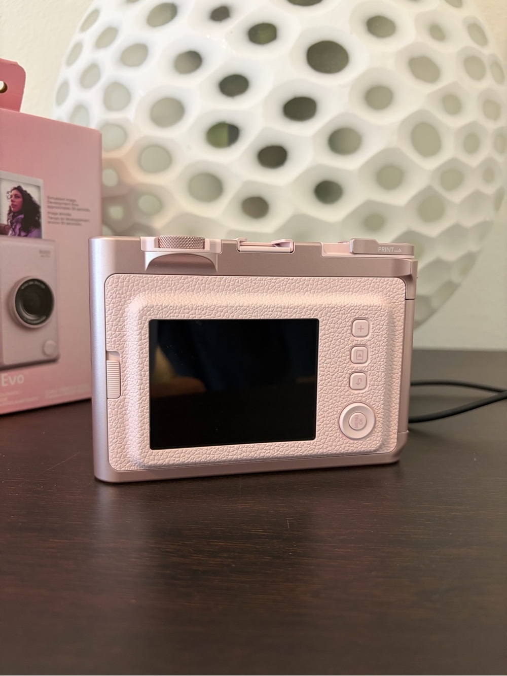 Fujifilm Instax Mini Evo Instant Camera - Gentle Rose - Picture 3 of 7